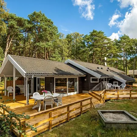 4 Bedroom Amazing In Nex Vester Somarken