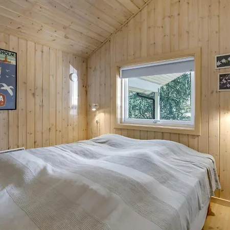 4 Bedroom Amazing In Nex Ferienhaus *